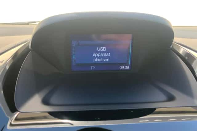 Ford B-Max (2015) thumbnail 19