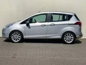 Ford B-Max (2015) thumbnail 4