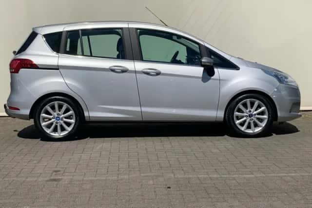 Ford B-Max (2015) thumbnail 6