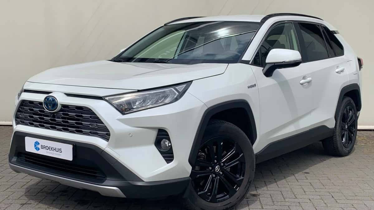 Toyota RAV4 (2019) — foto 1