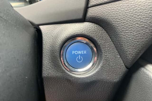 Toyota RAV4 (2019) thumbnail 16