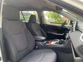 Toyota RAV4 (2019) thumbnail 30