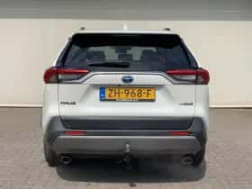 Toyota RAV4 (2019) thumbnail 5