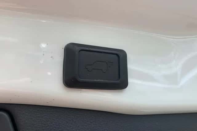 Toyota RAV4 (2019) thumbnail 43