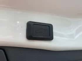 Toyota RAV4 (2019) thumbnail 43