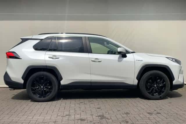 Toyota RAV4 (2019) thumbnail 6