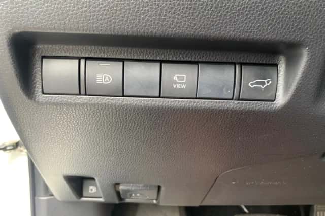 Toyota RAV4 (2019) thumbnail 10