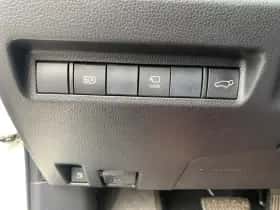 Toyota RAV4 (2019) thumbnail 10