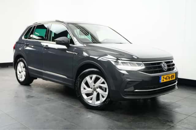 Volkswagen Tiguan (2022) thumbnail 2