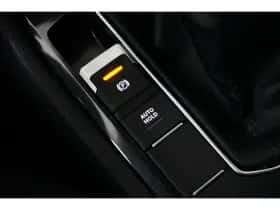 Volkswagen Tiguan (2022) thumbnail 13