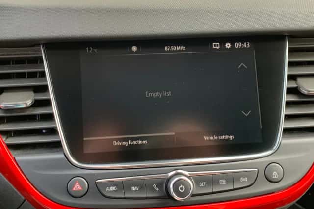 Opel Crossland (2021) thumbnail 21