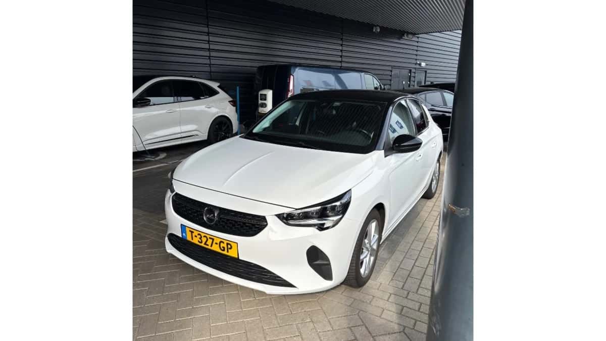 Opel Corsa (2022) — foto 1