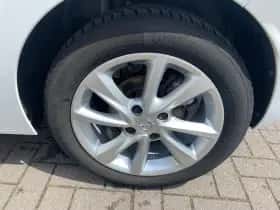 Opel Corsa (2022) thumbnail 16