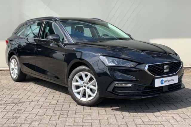 SEAT Leon Sportstourer (2023) thumbnail 3