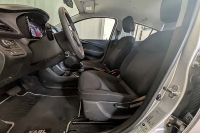 Opel Karl (2018) thumbnail 7