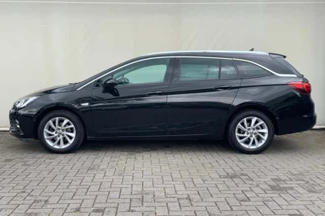 Opel Astra Sports Tourer (2018) thumbnail 4