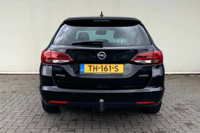 Opel Astra Sports Tourer (2018) thumbnail 5