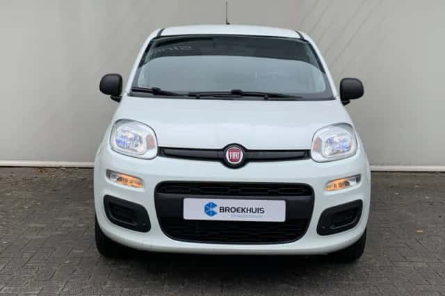 Fiat Panda (2016) thumbnail 2