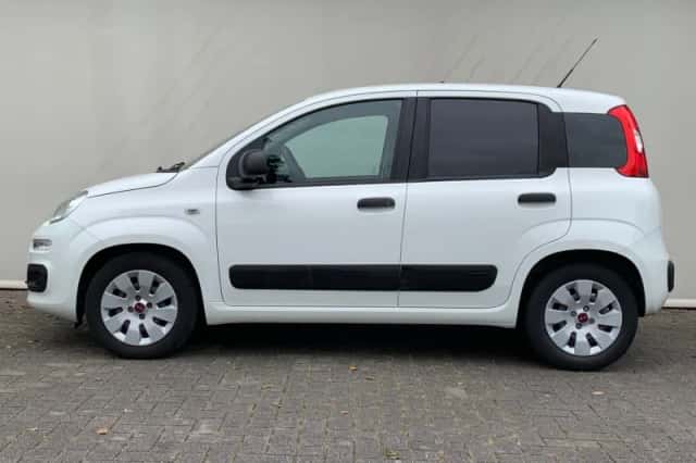 Fiat Panda (2016) thumbnail 4