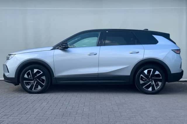 Opel Grandland (2025) thumbnail 4