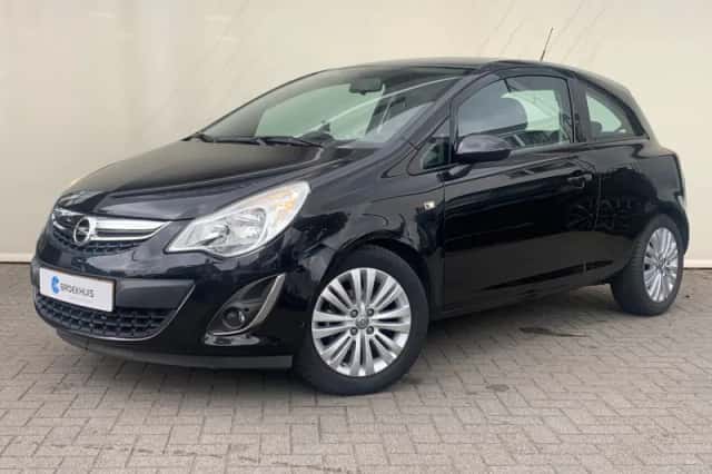 Opel Corsa (2011) thumbnail 1
