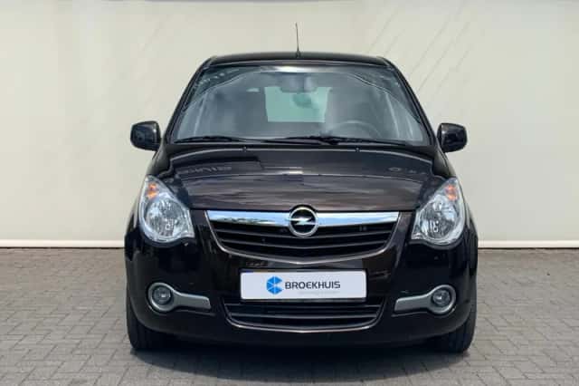 Opel Agila (2014) thumbnail 2