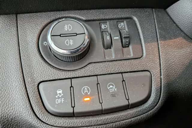 Opel Karl (2019) thumbnail 6