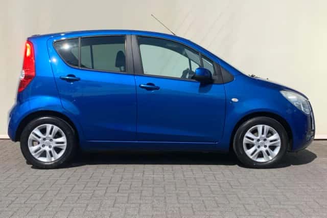 Opel Agila (2012) thumbnail 6