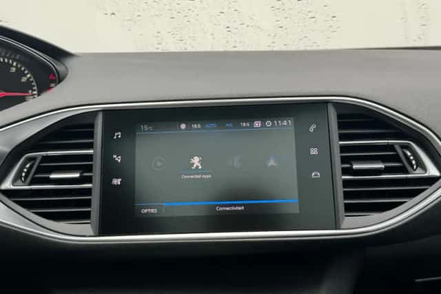 Peugeot 308 (2020) thumbnail 35