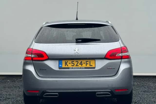 Peugeot 308 (2020) thumbnail 10