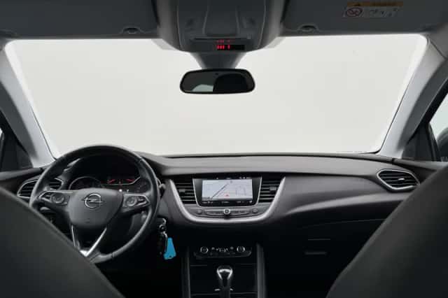 Opel Grandland X (2020) thumbnail 17