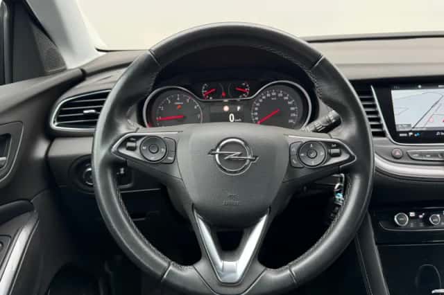 Opel Grandland X (2020) thumbnail 21