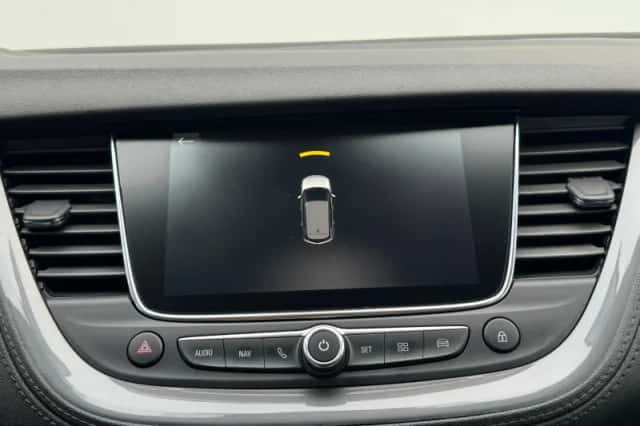 Opel Grandland X (2020) thumbnail 37