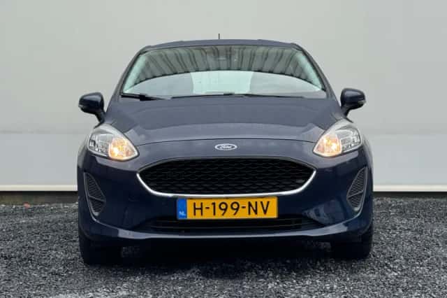 Ford Fiesta (2020) thumbnail 2
