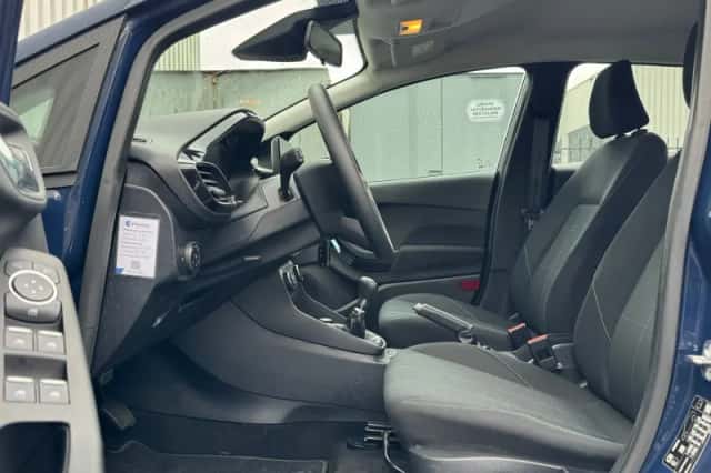 Ford Fiesta (2020) thumbnail 19