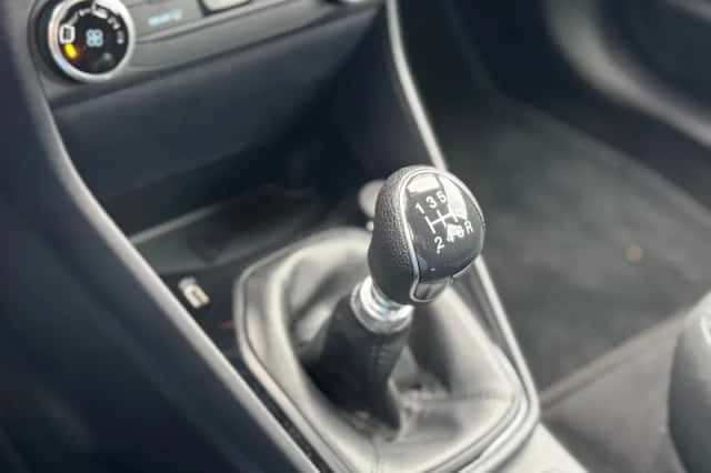 Ford Fiesta (2020) thumbnail 29