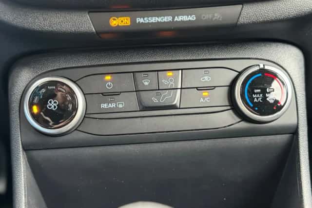 Ford Fiesta (2020) thumbnail 30
