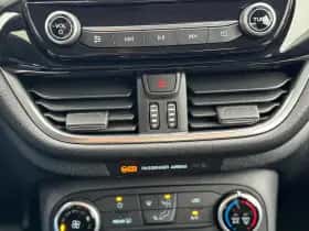Ford Fiesta (2020) thumbnail 31