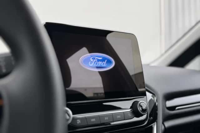 Ford Fiesta (2020) thumbnail 33