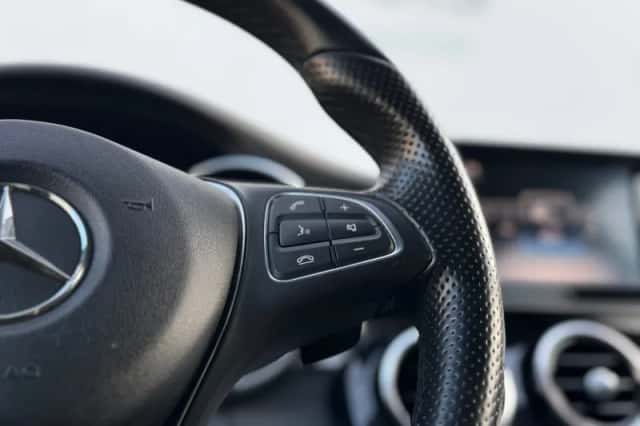 Mercedes-Benz C-Klasse (2015) thumbnail 24