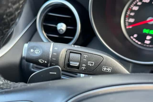 Mercedes-Benz C-Klasse (2015) thumbnail 25