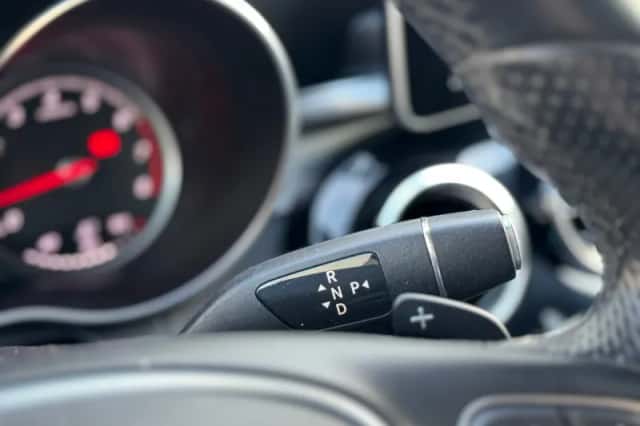 Mercedes-Benz C-Klasse (2015) thumbnail 26