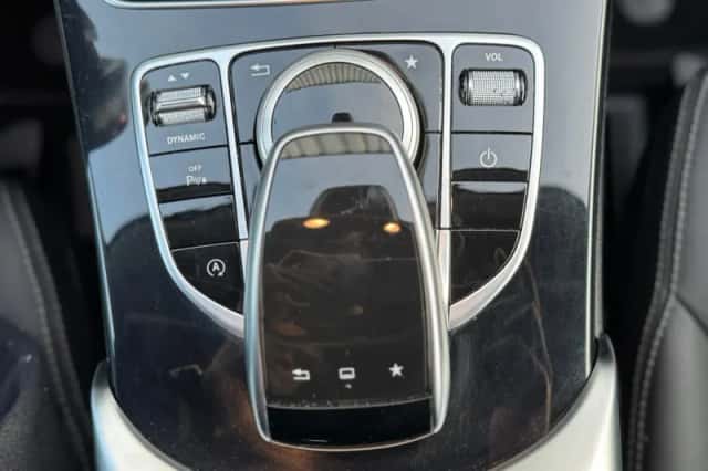 Mercedes-Benz C-Klasse (2015) thumbnail 31