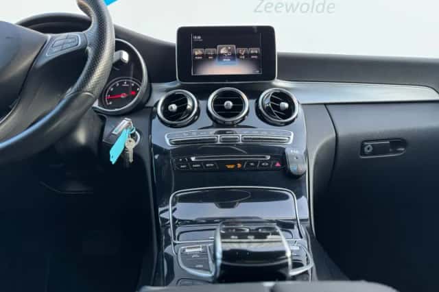 Mercedes-Benz C-Klasse (2015) thumbnail 33