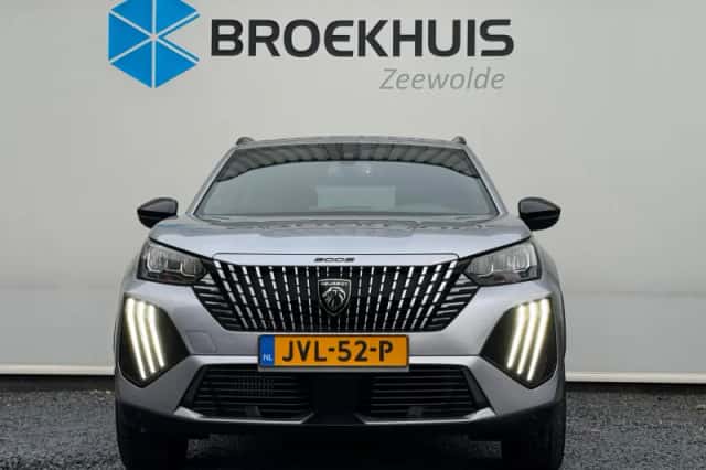 Peugeot 2008 (2025) thumbnail 2