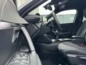 Peugeot 2008 (2025) thumbnail 18