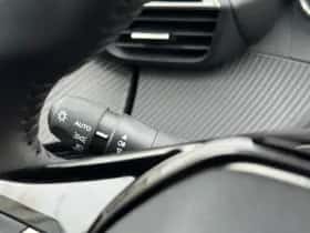 Peugeot 2008 (2025) thumbnail 25