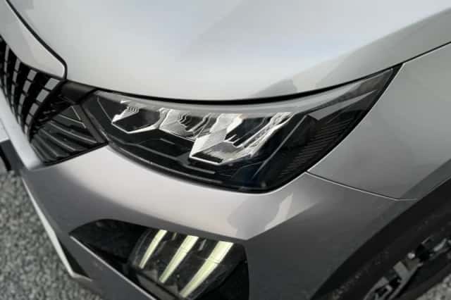 Peugeot 2008 (2025) thumbnail 4