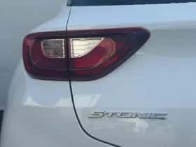 Kia Stonic (2021) thumbnail 12