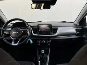 Kia Stonic (2021) thumbnail 17